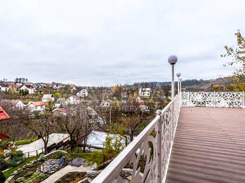 дом по адресу Центральна