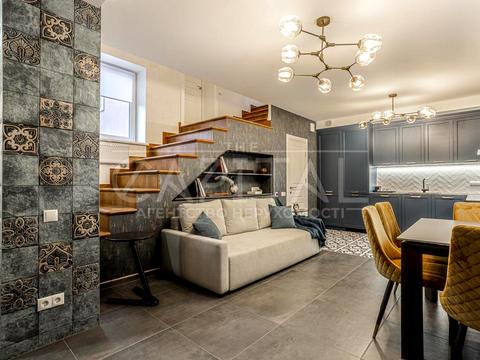 дом по адресу Центральна