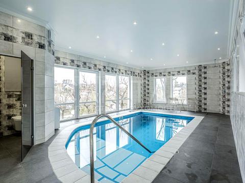 дом по адресу Центральна