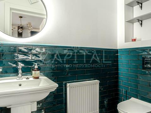 дом по адресу Центральна