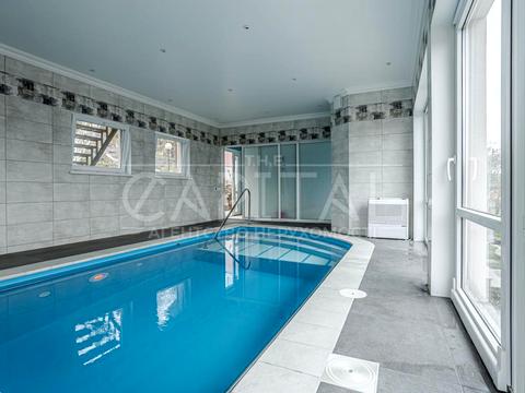 дом по адресу Центральна