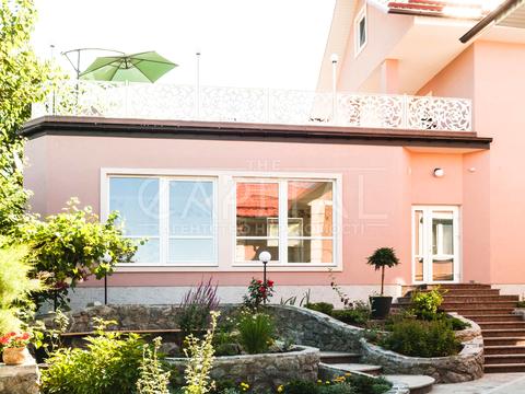 дом по адресу Центральна