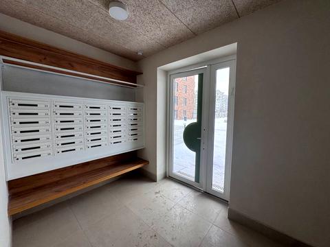 квартира за адресою 24 Серпня вул., (Будинок 11)