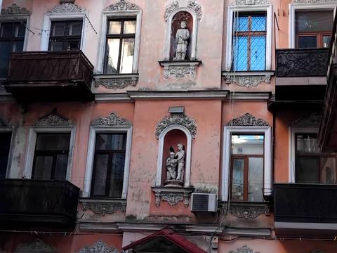комерційна за адресою Ніжинська вул., 23