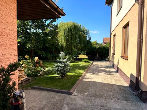 будинок за адресою Івана Франка вул.