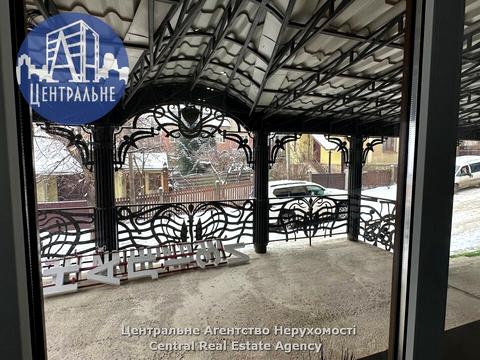 комерційна за адресою Руданського вул., 24