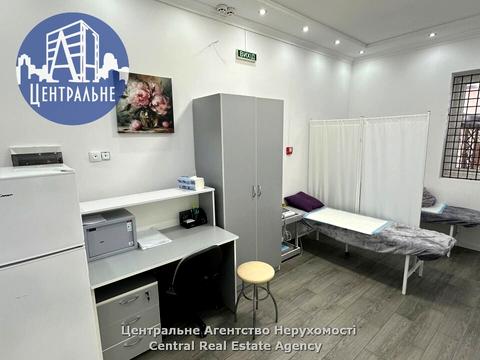 комерційна за адресою Руданського вул., 24