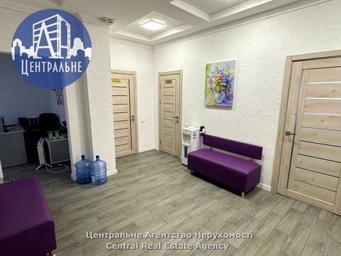 комерційна за адресою Руданського вул., 24