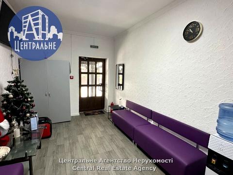 комерційна за адресою Руданського вул., 24