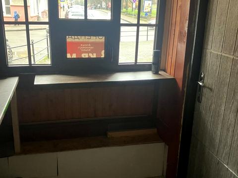 комерційна за адресою Князя Острозького вул., 1