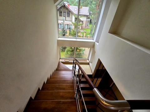 будинок за адресою Набережна вул.