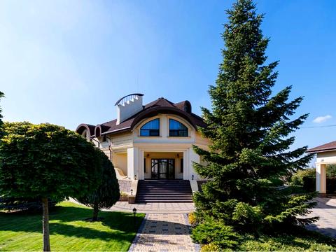 дом по адресу  ул.