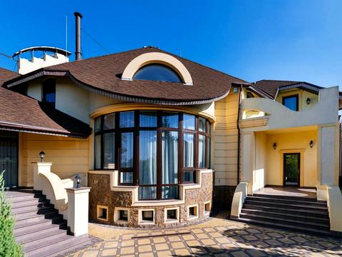 дом по адресу  ул.