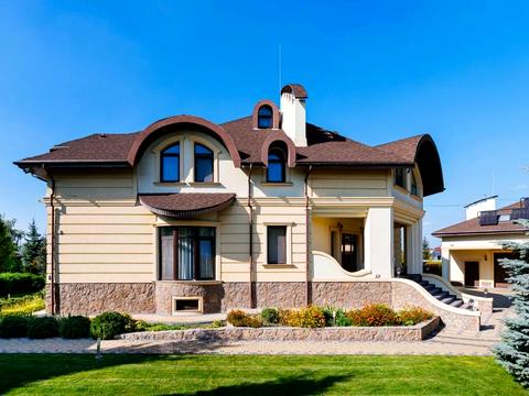 дом по адресу  ул.