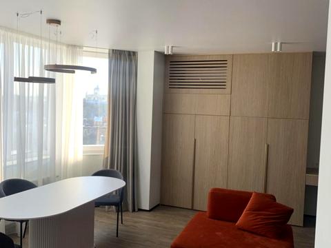 квартира за адресою Олени Степанівни вул. (Ленінградська), 8