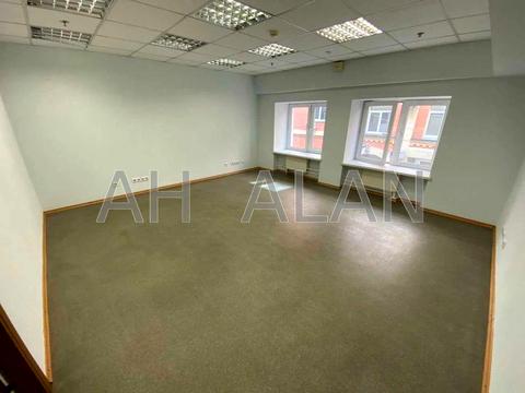 комерційна за адресою Київ, Глибочицька вул., 17