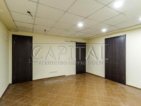 комерційна за адресою Київ, Басейна вул., 9-А