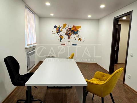 комерційна за адресою Київ, Басейна вул., 9-А