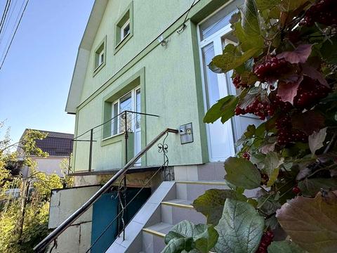 будинок за адресою Болохівська вул., 1