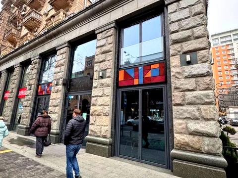 комерційна за адресою Хрещатик вул. (Kreschatic), 29/1