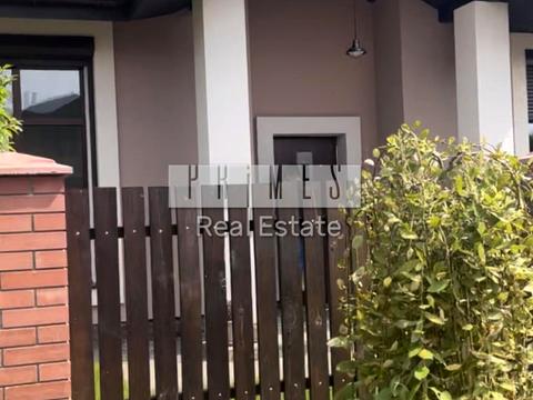 дом по адресу с. Рославичи, Полевой пер.