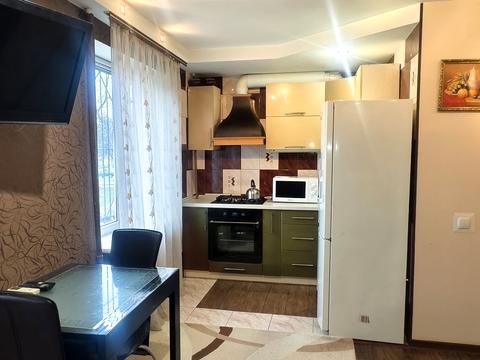 квартира за адресою Світла вул. (Будьонного), 16