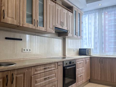 квартира за адресою Василя Симоненка вул., 5-А