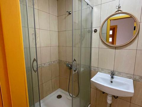 комерційна за адресою Володимира Антоновича вул. (), 74