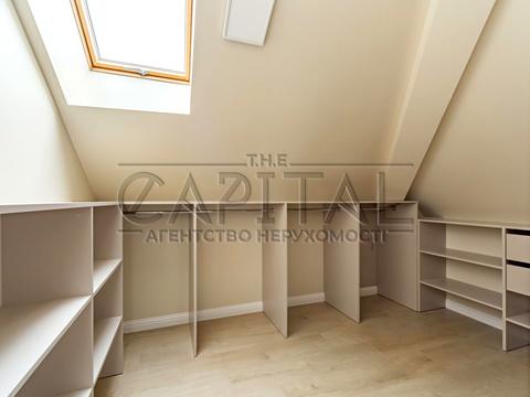 будинок за адресою с. Козин, Золотоворітська вул.