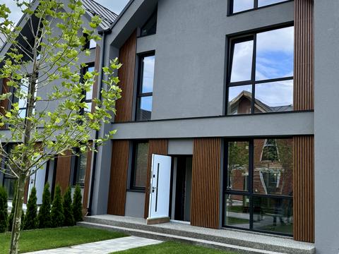 будинок за адресою Євгена Патона вул., 15