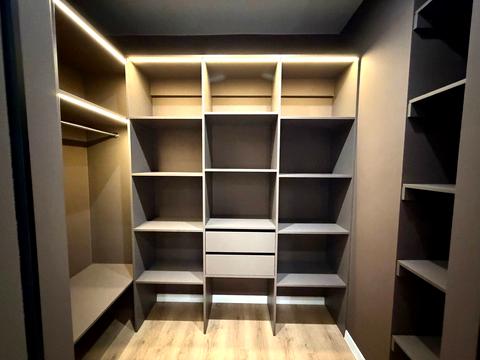 квартира за адресою Генуезька вул., (Будинок 2)