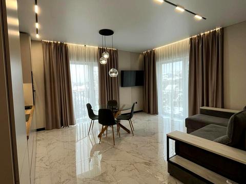 квартира за адресою Собранецька вул., 90