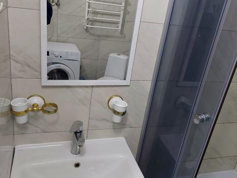 квартира за адресою Євгена Чикаленка вул. (Матросова), 8