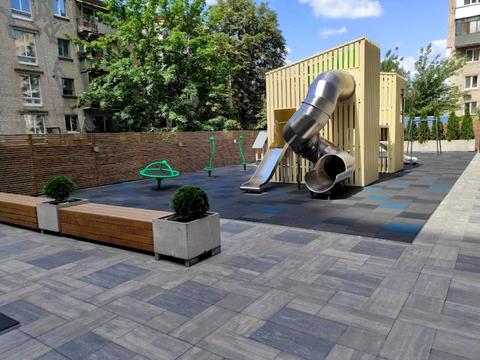 квартира за адресою Володимира Моссаковського вул. (Клари Цеткін), 7