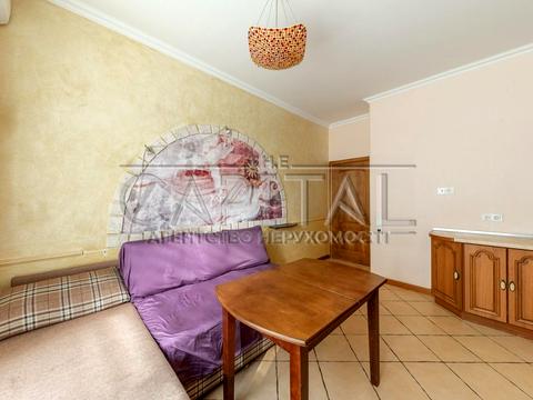 квартира за адресою Андрія Верхогляда вул. (Михайла Драгомирова), 20-А