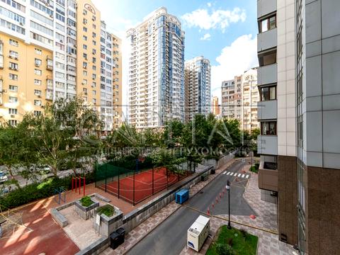 квартира за адресою Андрія Верхогляда вул. (Михайла Драгомирова), 20-А