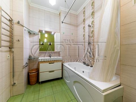 квартира за адресою Андрія Верхогляда вул. (Михайла Драгомирова), 20-А