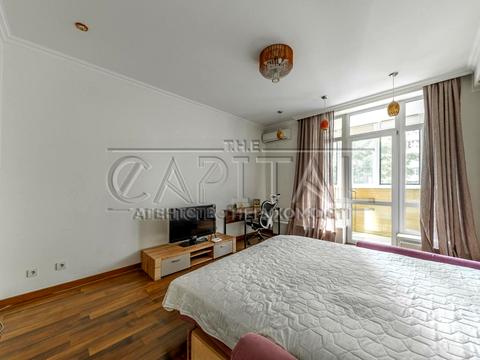 квартира за адресою Андрія Верхогляда вул. (Михайла Драгомирова), 20-А