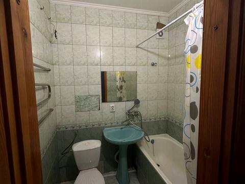 квартира за адресою Озерна вул., 10/1в