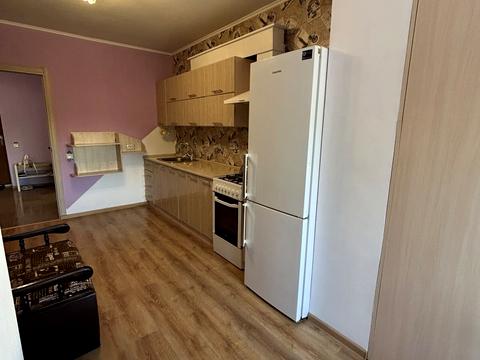 квартира за адресою Дорошенко вул., 15