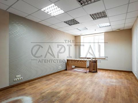 комерційна за адресою Січових Стрільців вул. (Артема), 27-31