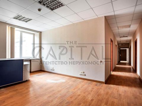 комерційна за адресою Січових Стрільців вул. (Артема), 27-31