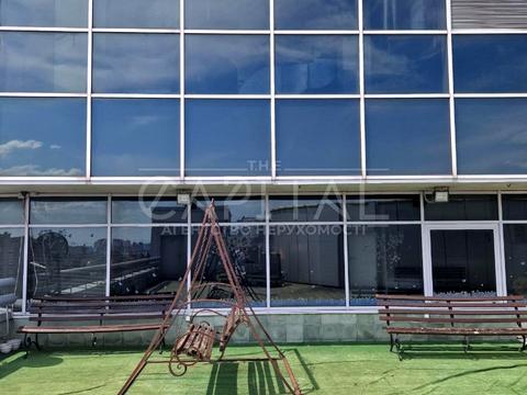 комерційна за адресою Митрополита Андрея Шептицького вул. (Анатолія Луначарського), 4а