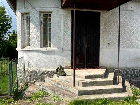 будинок за адресою головна, 1