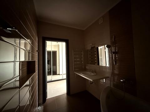 квартира по адресу Ревуцкого ул., 9