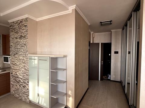 квартира по адресу Ревуцкого ул., 9