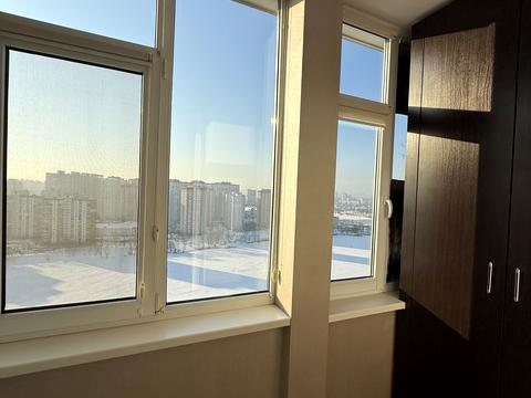 квартира по адресу Ревуцкого ул., 9