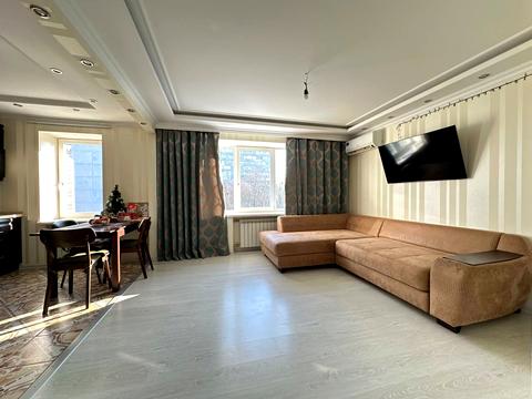 квартира за адресою Платонова бульв. (Королеви Анни), 26