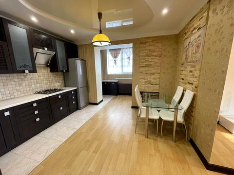 квартира за адресою Ігоря Бедзая вул. (Чкалова), 96/1