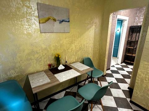 квартира за адресою Яворницького вул. (Комсомольський), 24